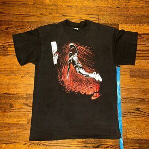 Vintage Gray Tag Nike Jordon T Shirt
